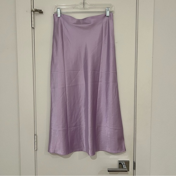 Dresses & Skirts - Satin Midi Skirt Lavender